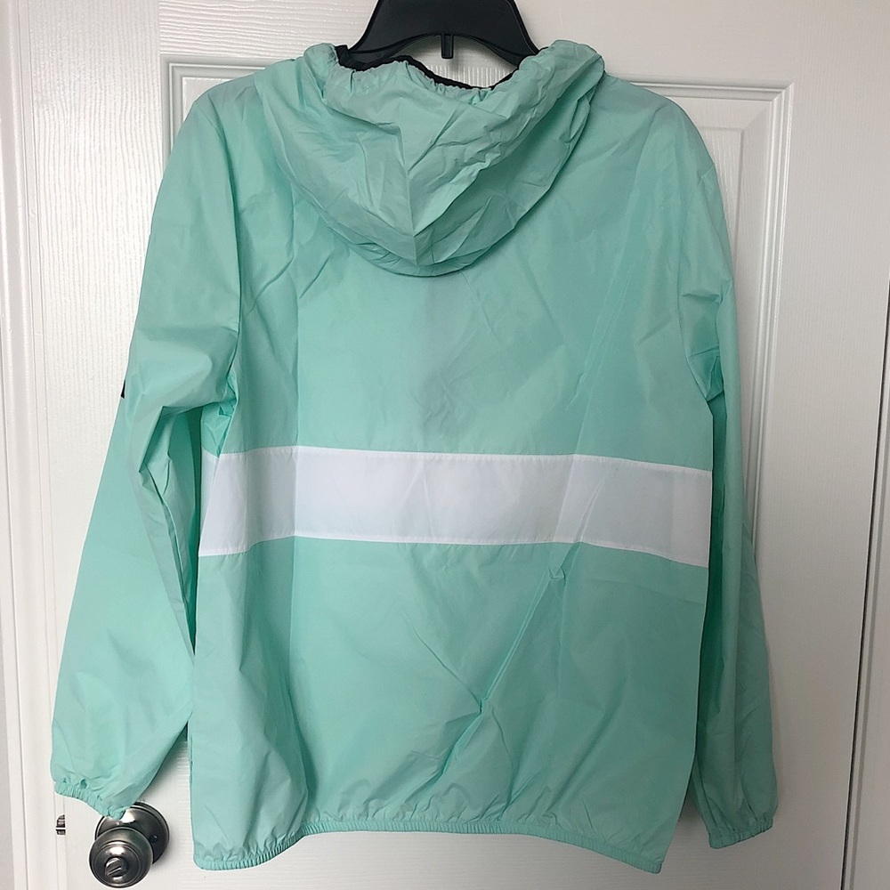 PINK Windbreaker - Picture 3 of 4